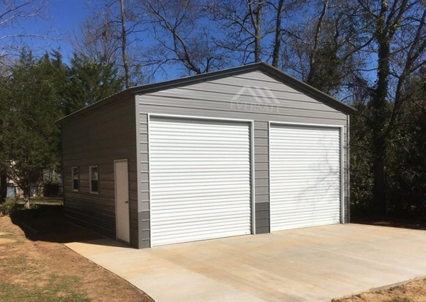 https://www.eversafebuildings.com/wp-content/uploads/2020/06/24%C3%9725-Steel-Garages.webp